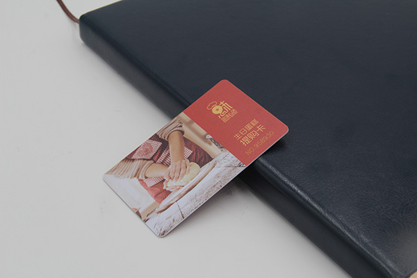 鑰匙扣卡是否可以做成IC ID復(fù)合卡，可以的話有哪些樣式？